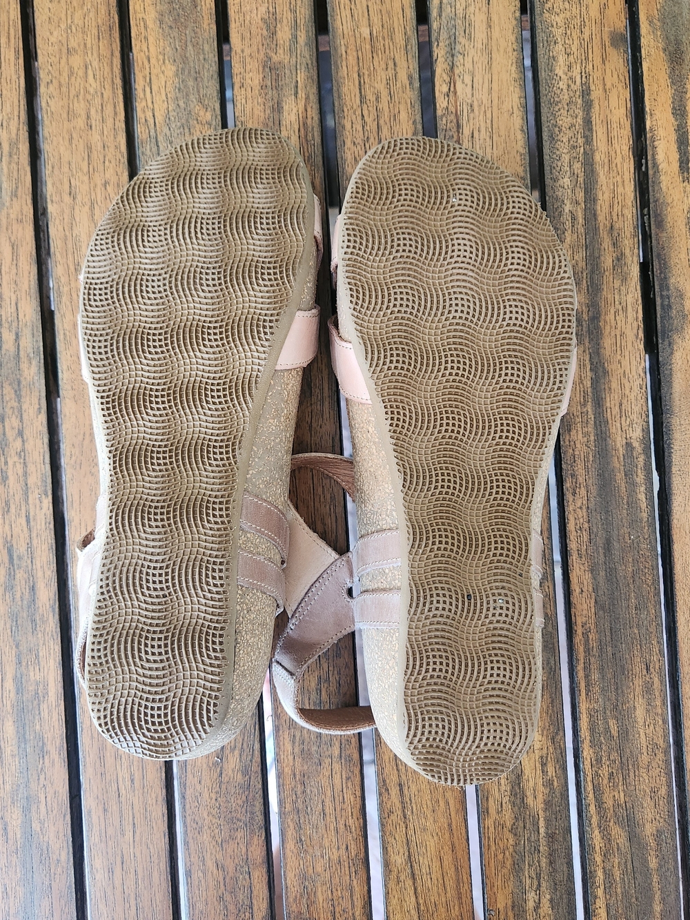 Women's Taos Footwear Sadie Sandals Dual-Strap Buckle Blush-Tan Size 7-7.5 Comfy - Picture 9 of 13